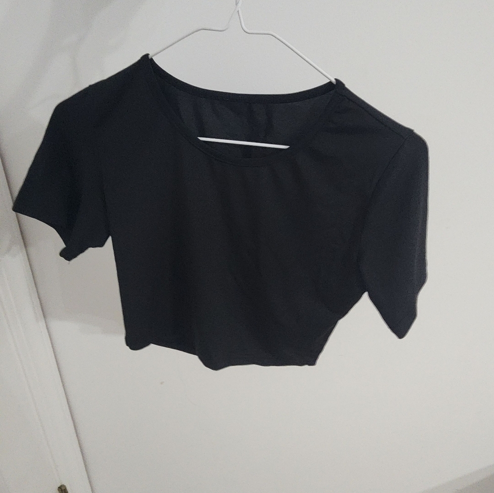 shein black crop top